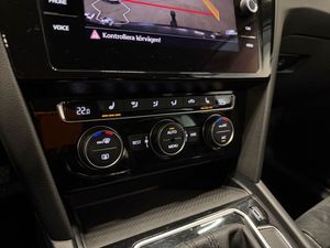 Volkswagen Passat bild 23