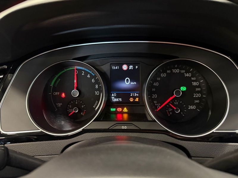 Volkswagen Passat bild 12