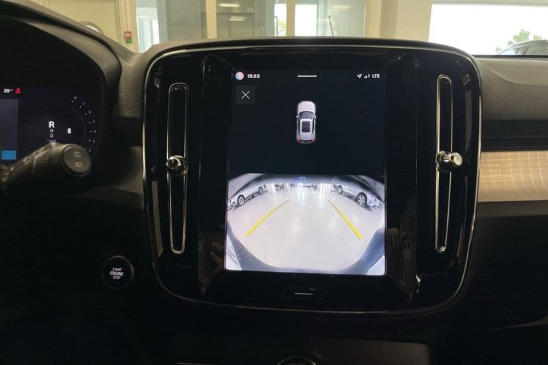Volvo XC40 bild 8