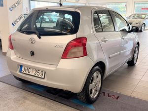 Toyota Yaris bild 13
