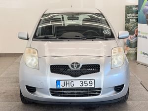 Toyota Yaris bild 3