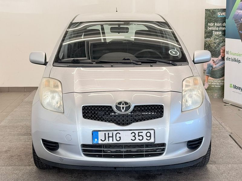 Toyota Yaris bild 3