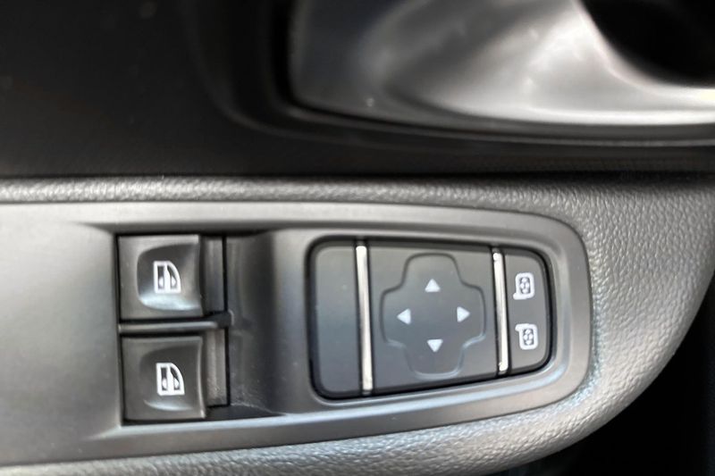 Renault Clio bild 18