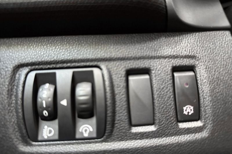 Renault Clio bild 19