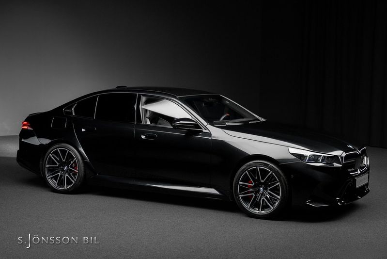 BMW M5 bild 8