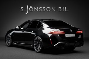 BMW M5 bild 2