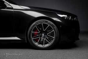 BMW M5 bild 9