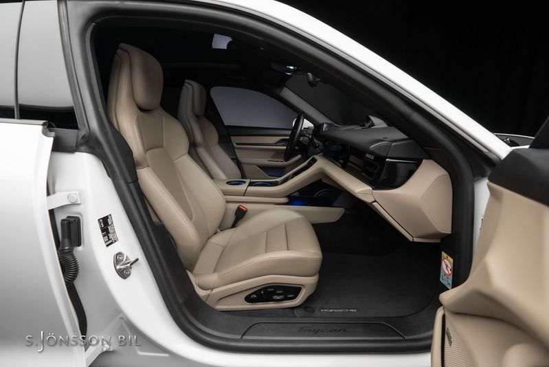 Porsche Taycan bild 15