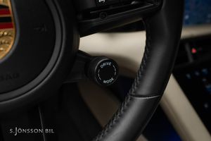 Porsche Taycan bild 23