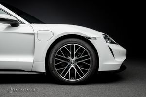Porsche Taycan bild 10