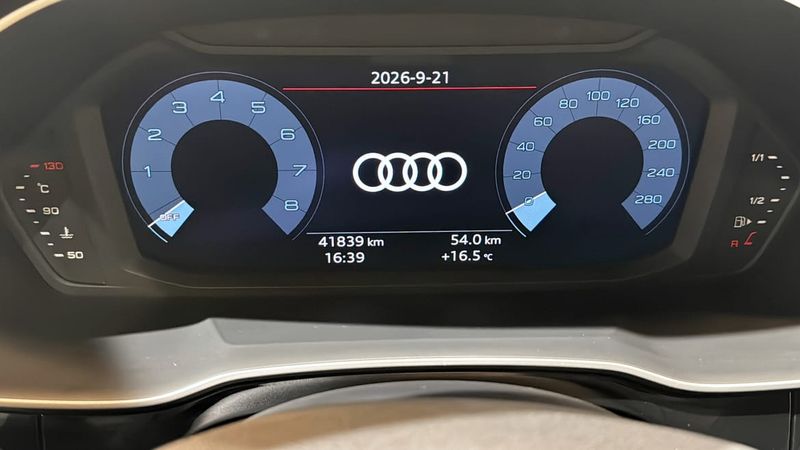 Audi Q3 bild 18