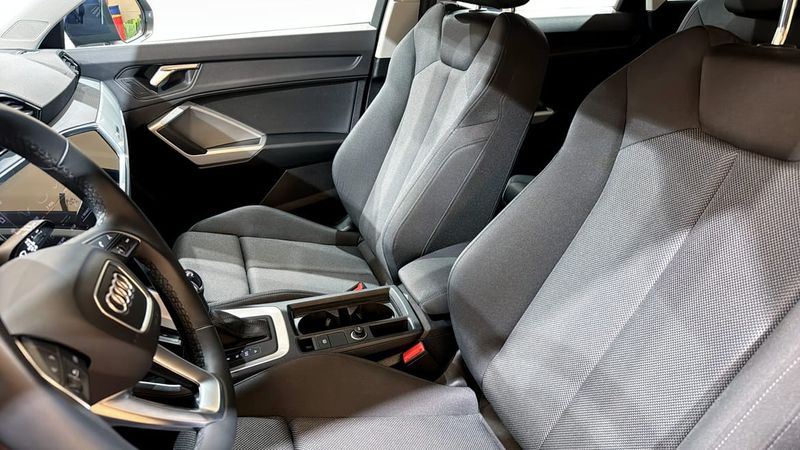 Audi Q3 bild 8