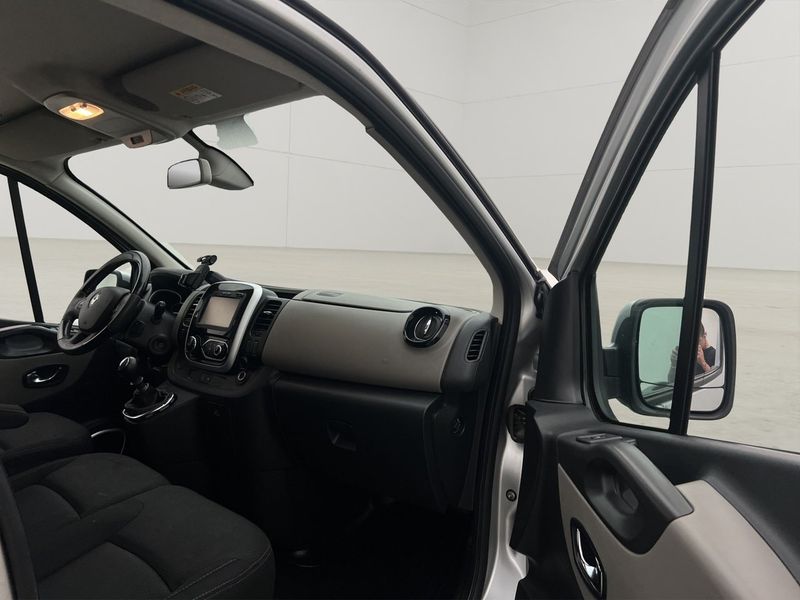 Renault Trafic bild 26