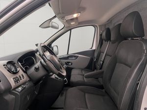 Renault Trafic bild 16