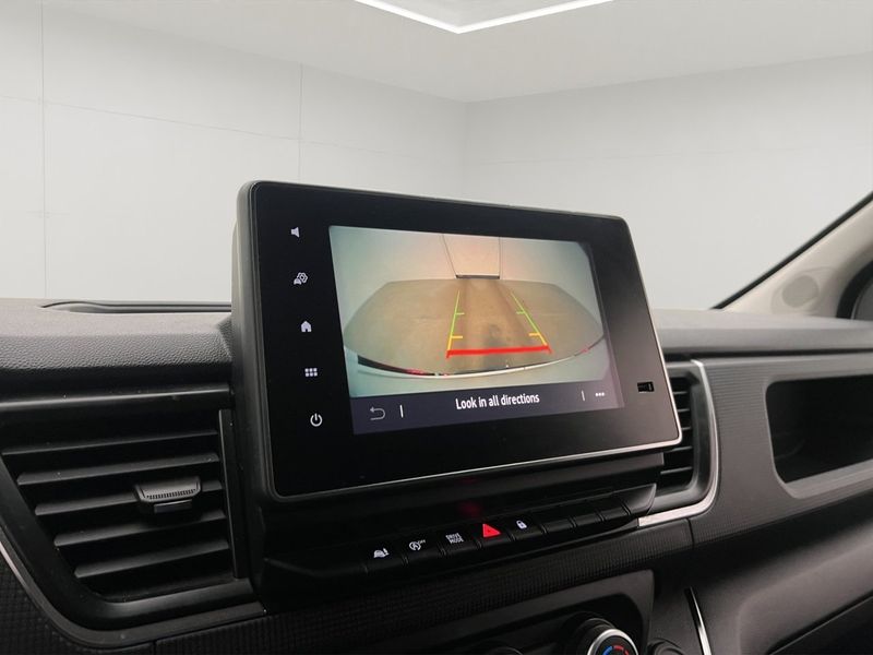 Nissan Primastar bild 20