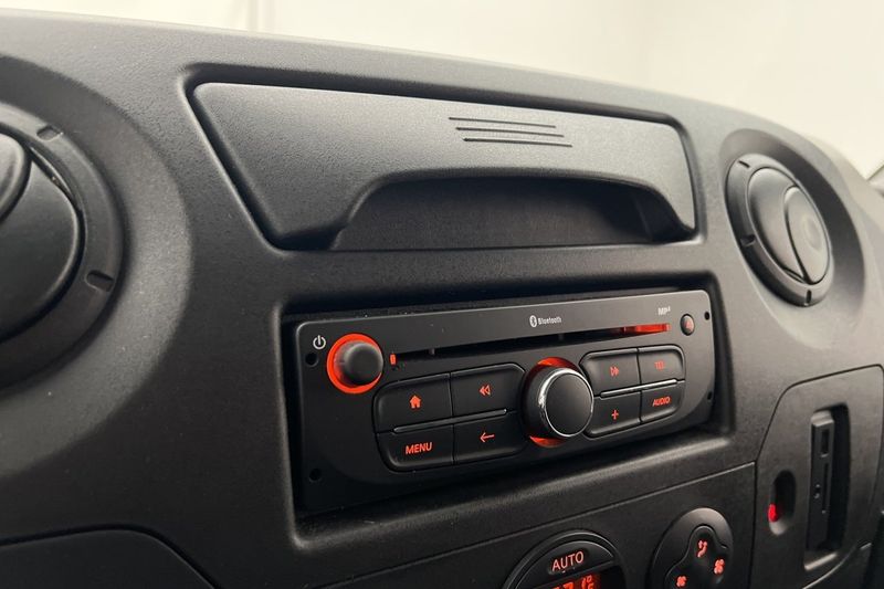Renault Master bild 23
