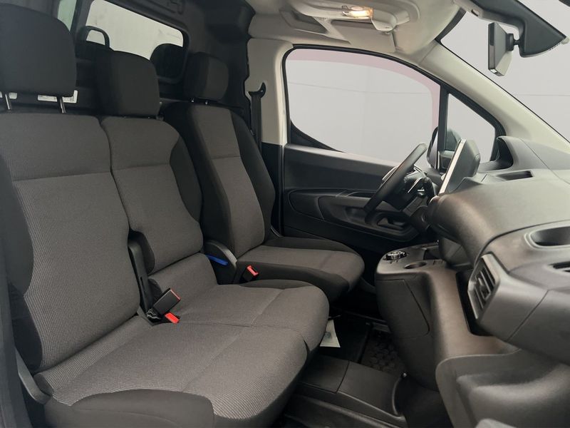 Peugeot Partner bild 36