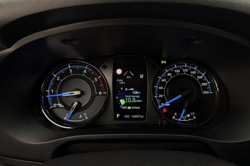 Toyota Hilux bild 17