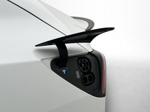 Tesla Model Y bild 28