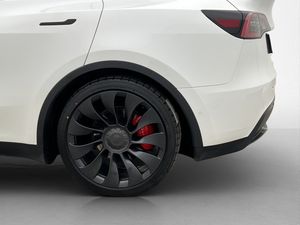 Tesla Model Y bild 30