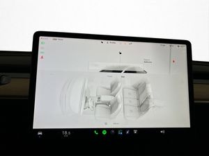 Tesla Model Y bild 24