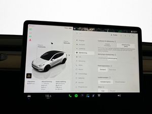 Tesla Model Y bild 25