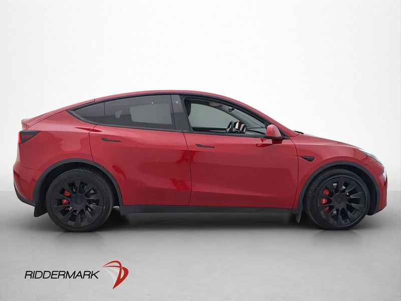 Tesla Model Y bild 8
