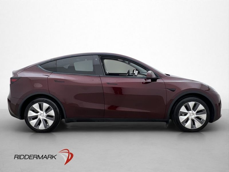 Tesla Model Y bild 8