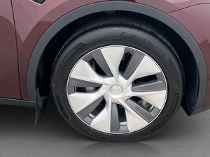 Tesla Model Y bild 31