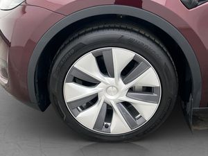 Tesla Model Y bild 32