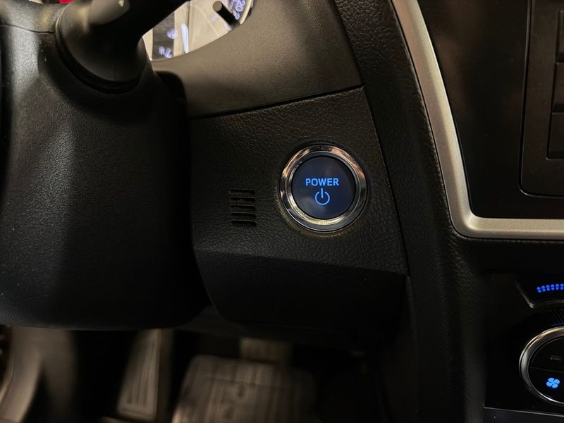 Toyota Auris bild 14