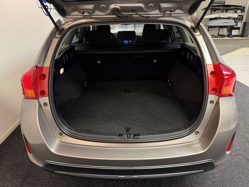 Toyota Auris bild 20