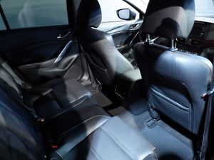 Mazda 6 bild 8