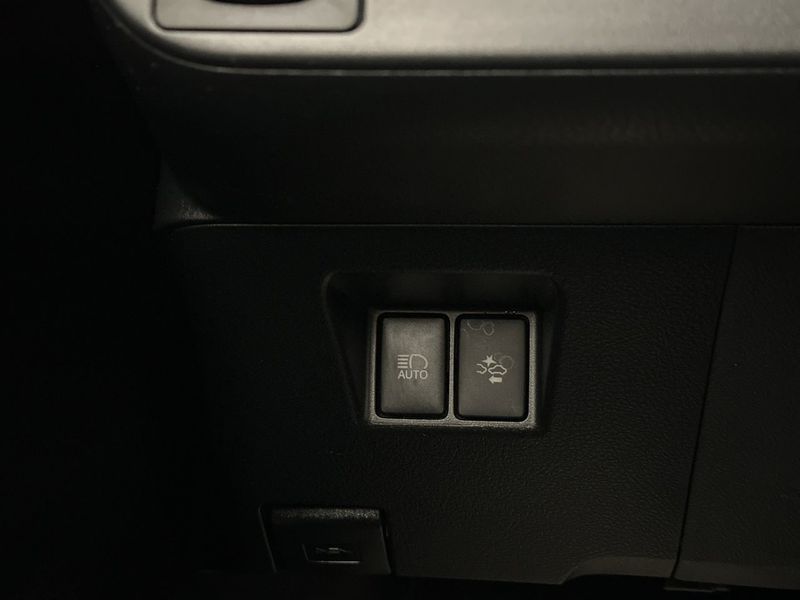 Toyota Yaris bild 14