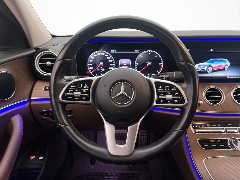 Mercedes E220 bild 15
