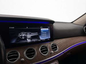 Mercedes E220 bild 25