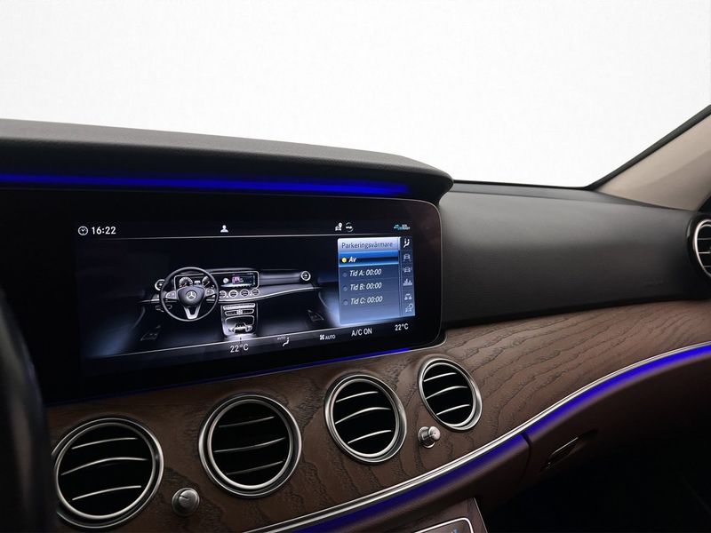 Mercedes E220 bild 25