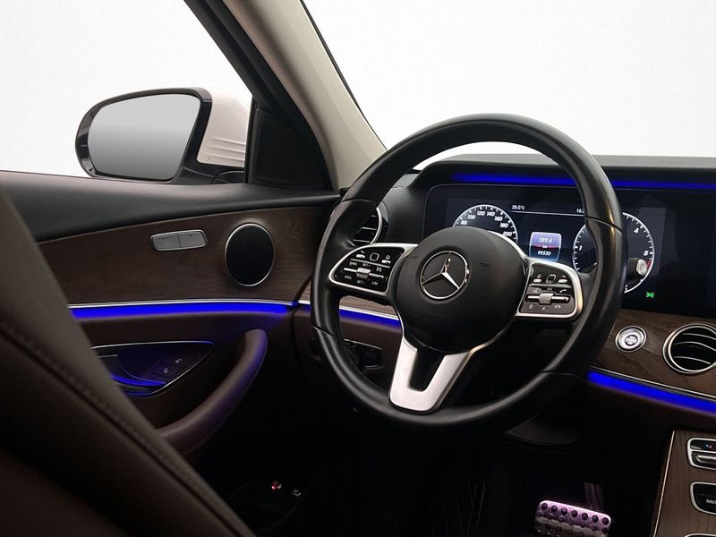 Mercedes E220 bild 16
