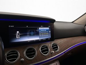 Mercedes E220 bild 26