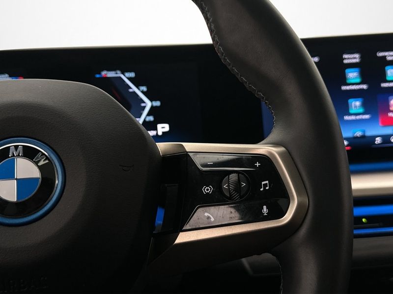 BMW i5 bild 22