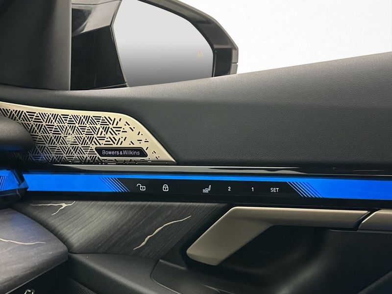 BMW i5 bild 36