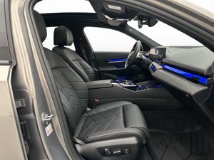 BMW i5 bild 34