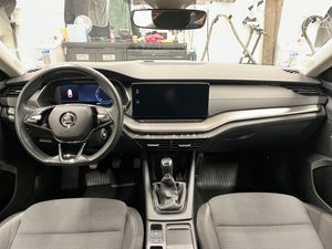 Skoda Octavia bild 8