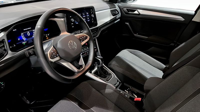 Volkswagen T-Roc bild 7