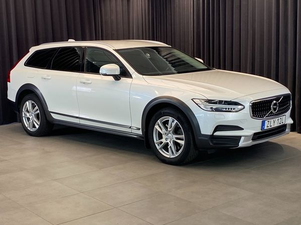 Volvo V90 Cross Country AWD Automat Pro, Teknikpaket - 2019