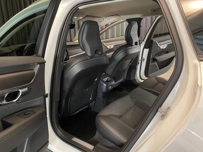 Volvo V90 bild 32