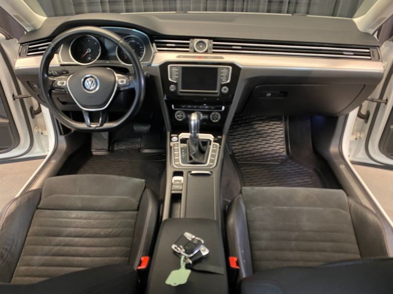 Volkswagen Passat bild 6