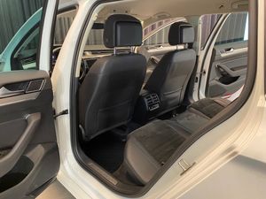 Volkswagen Passat bild 33