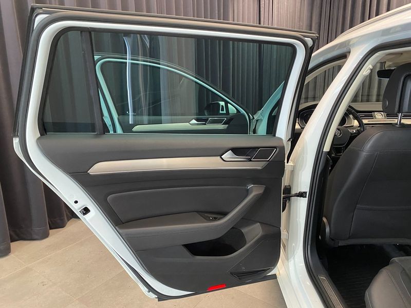Volkswagen Passat bild 34