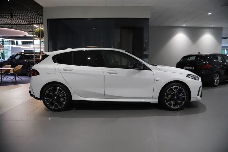 BMW M135 bild 5